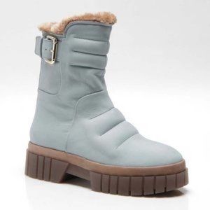 New Free People✨Fable Faux Fur Boot - Grey